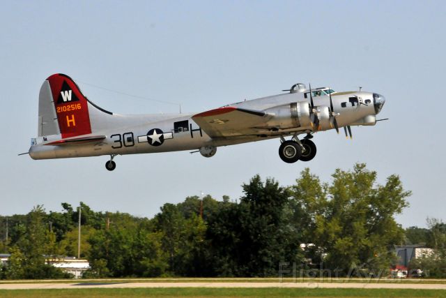 Boeing B-17 Flying Fortress (N5017N) - Wings Over Waukesha, WI Airshow.