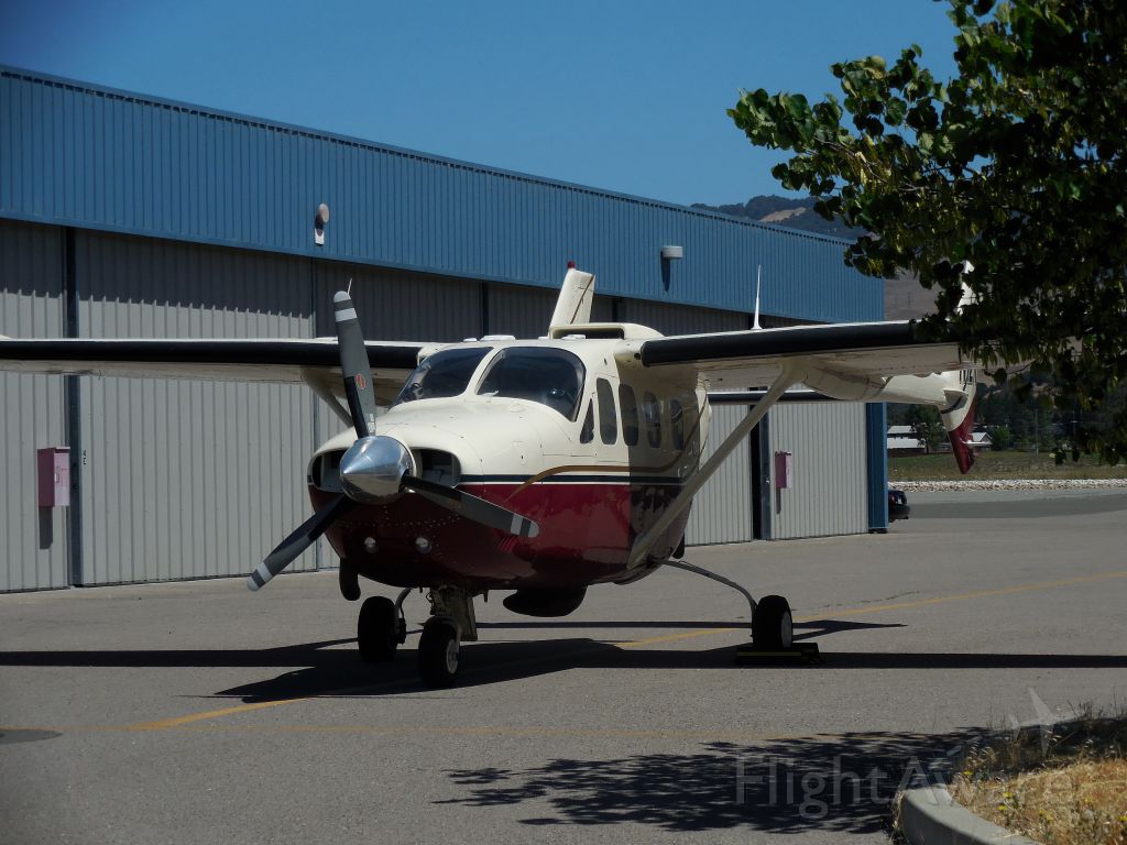 Cessna Super Skymaster (N12R)