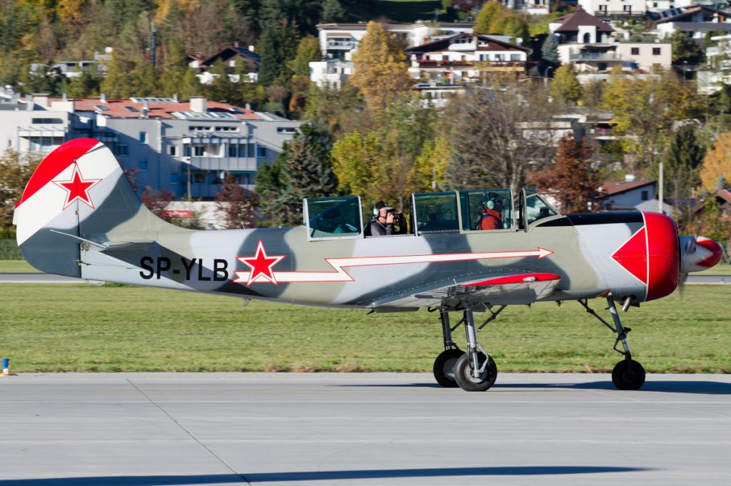 YAKOVLEV Yak-52 (SP-YLB) - Flughafenfest 2015