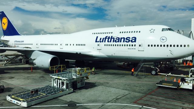 Boeing 747-400 (D-ABVZ) - Lufthansa flight 447 ready to go back to Frankfurt