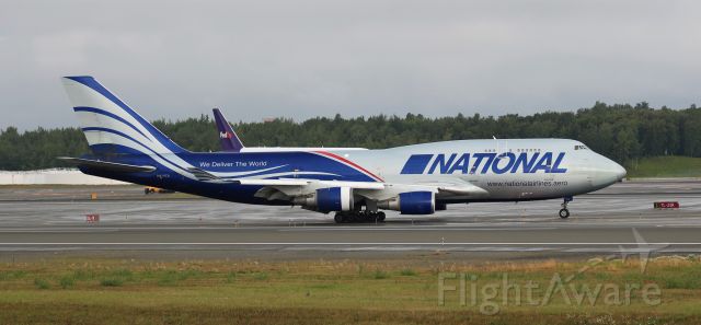 Boeing 747-400 (N919CA)