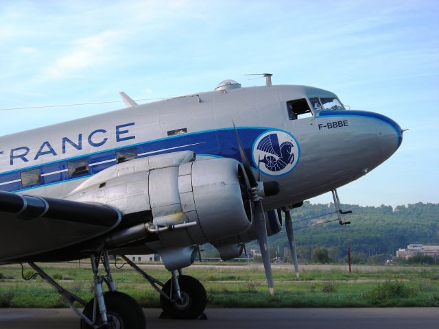 Douglas DC-3 (F-BBBE)