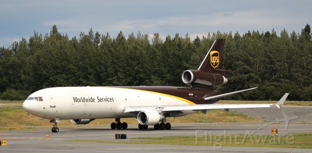 Boeing MD-11 (N272UP)