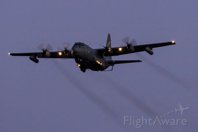 Lockheed C-130 Hercules (73-1594) - ZAPER33 coming in on 3 engines after declaring emergency. For some reason they requested for cables to be laid out at the beginning of runway 30. 
