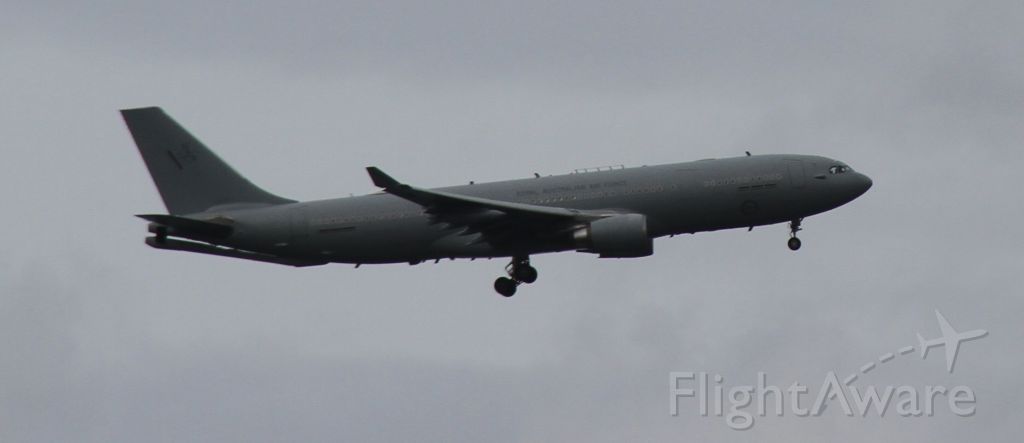 A39007 — - KC-30 doing practice aborted landing.