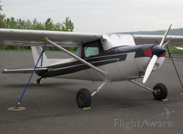 Cessna Commuter (N67763) - A taildragger.