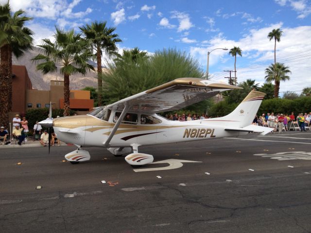 Cessna Skylane (N812PL) - AOPA Parade of Planes - Palm Springs