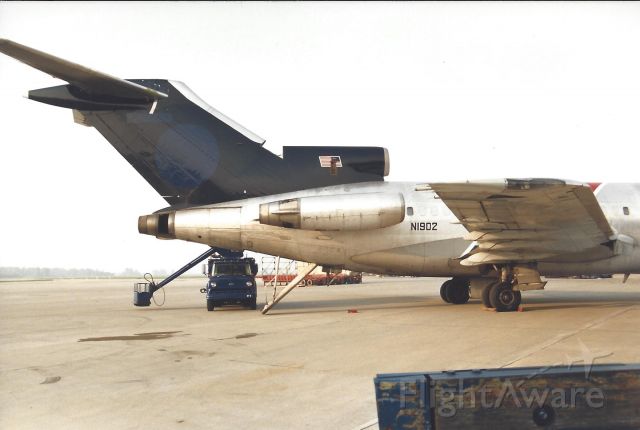 Boeing 727-100 (N1902)