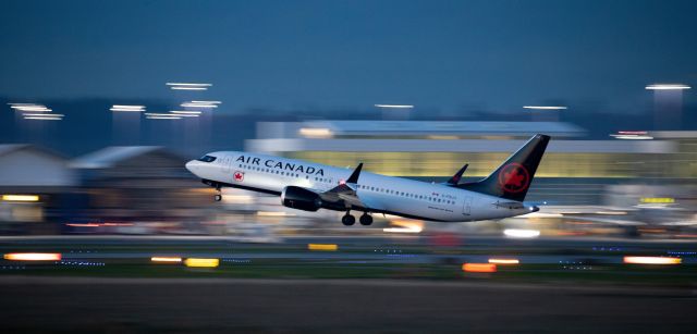 Boeing 737 MAX 8 (C-FSJJ) - Low light pan of Air Canada Boeing 737 Max 8 C-FSJJ departure at YVR for YYZ