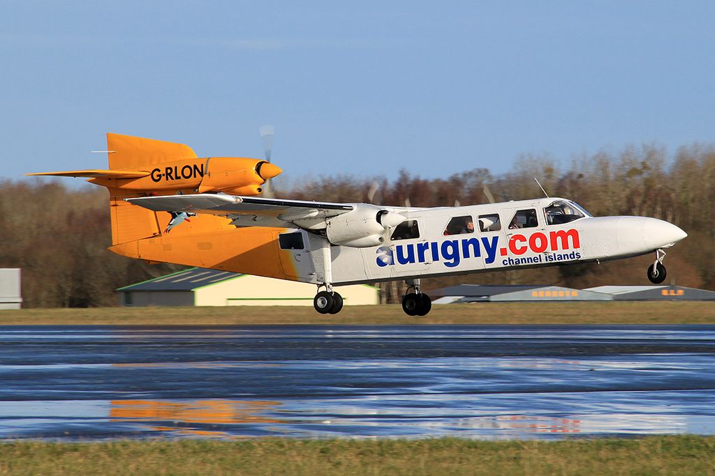 Fairchild Dornier 228 (G-RLON)