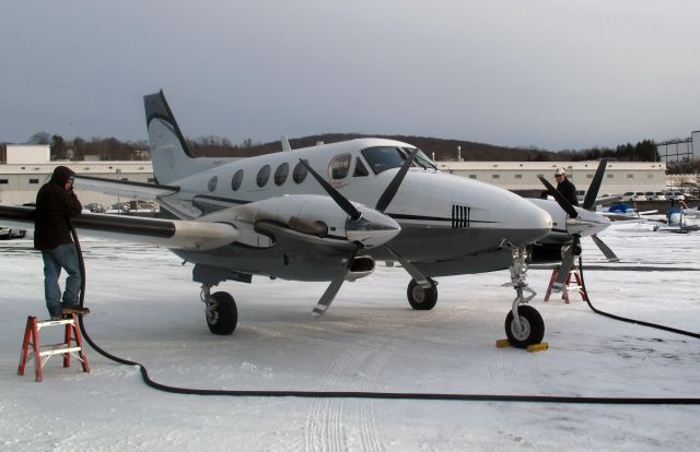Beechcraft King Air 90 (N331JP) - RELIANT AIR has the lowest fuel price on the Danbury (KDXR) airport.