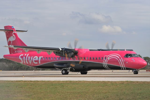 ATR ATR-72 (N702SV) - "Bahama Mama" departs on February 19, 2020