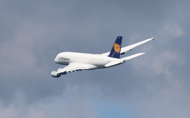 Airbus A380-800 (DAMB) - departure FRA