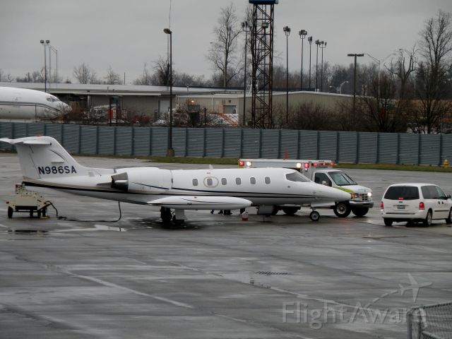 Learjet 35 (N986SA) - Delivering a patient....