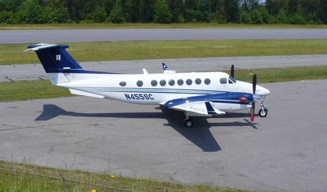 Beechcraft Super King Air 300 (N455SC)