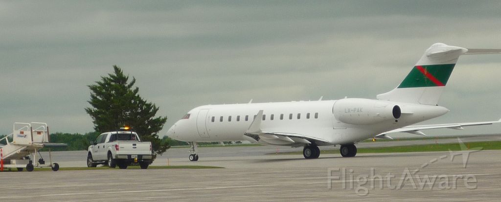 Bombardier Global Express (LX-PAK) - The Aga Khan leaving from Ottawa for Toronto on 28 May 2015 at 12:15pm