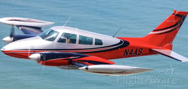 Cessna 310 (N4AS)