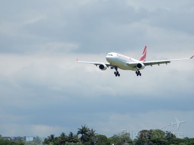 Airbus A330-200 (3B-NBM) - PlaneSpotting at SSR Airportbr /Inbound RWY14