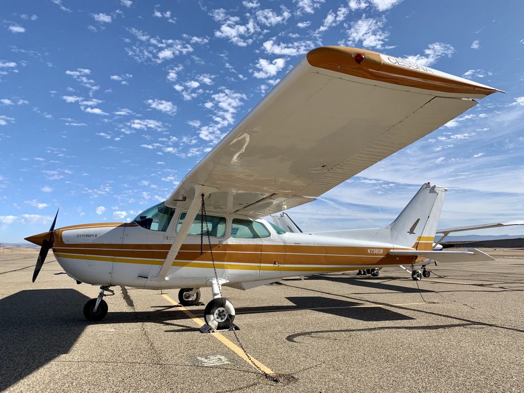 Cessna Skyhawk (N738QB) - "Colonel Mustard" back in Prescott with the OCC Flight Team for this year's NIFA Region II Safecon. 
