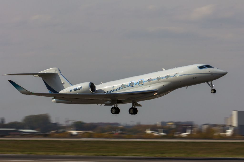 Gulfstream Aerospace Gulfstream G650 (M-BADU)