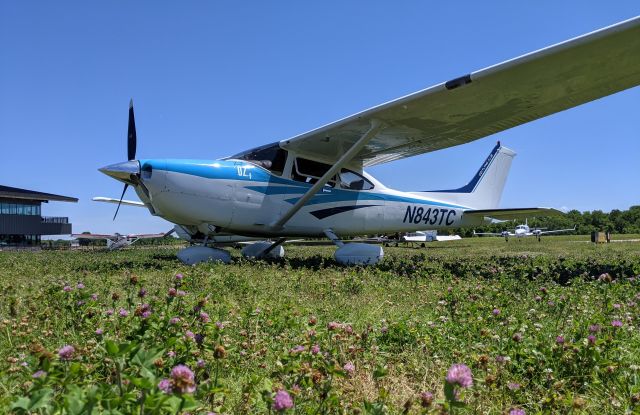 Cessna Skylane (N843TC) - When the ramp is full, you park in the grass