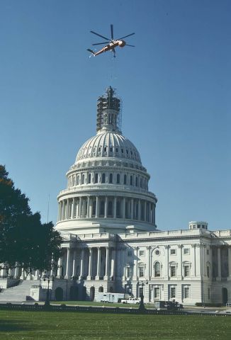 N163AC — - S-64F  Bubba placing Statue of Freedom on Capital dome 10-23-1993.