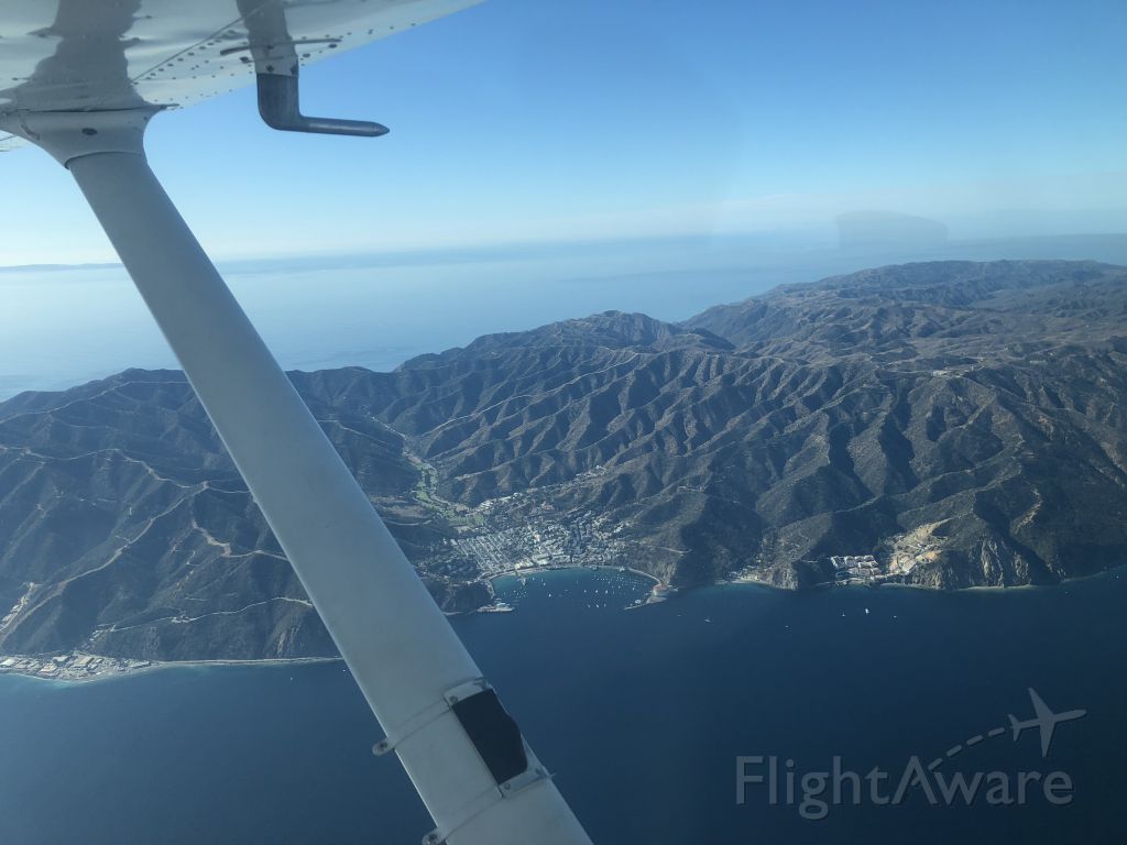Cessna Skyhawk (N62GK) - Avalon, CA on Catalina Island in N62GK
