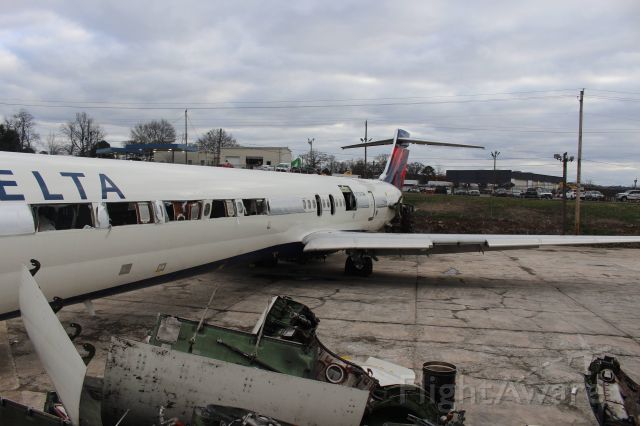 McDonnell Douglas MD-90 (N936DN) - The unfortunate fate of all but two of Delta's MD-90s :(