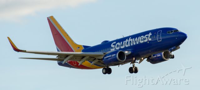 Boeing 737-700 (N426WN) - Shot with a Nikon D3200 w/ Nikkor 70-300mmbr /Best viewed in Full Size