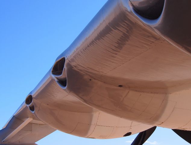 N22827 — - Pima B-36 wing detail