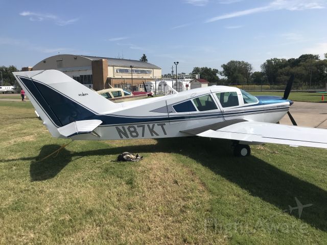 BELLANCA Viking (N87KT) - September 14, 2019 Bartlesville Municipal Airport OK - Bellanca Fly-in