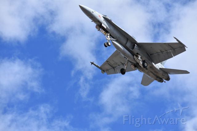 McDonnell Douglas FA-18 Hornet (16-4240) - Everybody stopping for cheap gas in Wyoming ?
