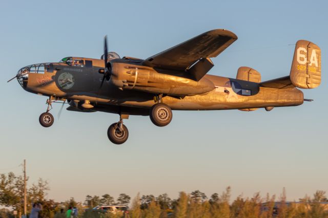 North American TB-25 Mitchell (N898BW) - The Tri-State Warbird Museum's B-25 "Yankee Doodle" on a very short final for runway 22 to end a perfect Friday night.