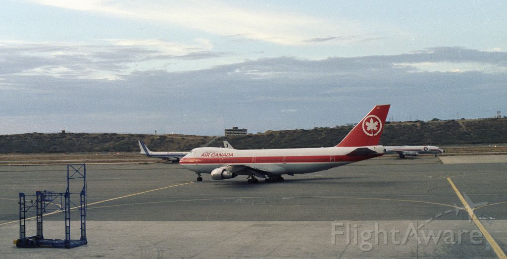 BOEING 747-100 — - Air Canada 747-100 departing after refueling at Caracas. This photo was taken by my father in 1987.