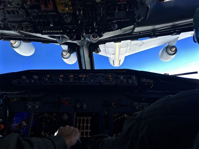 Boeing E-6 Mercury (16-4409) - View from the flight deck as a Navy E-6B conducts in-flight refueling with an Air Force KC-135.