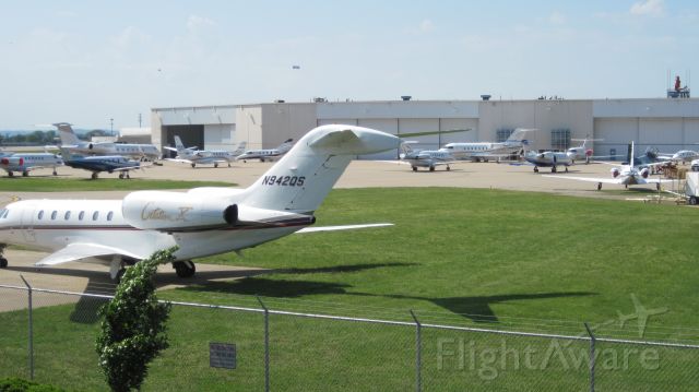 Cessna Citation X (N942QS) - The Av Atlantic Ramp two days pryor to the 2010 Ky Derby
