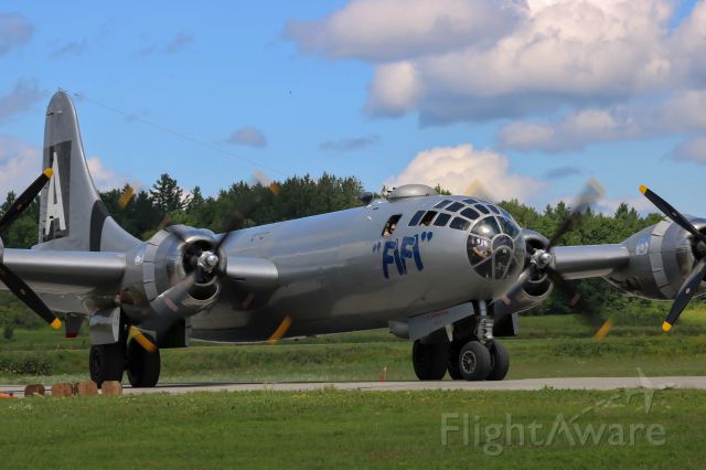 Boeing B-29 Superfortress (N529B) - Returning from its first flight of the day.
