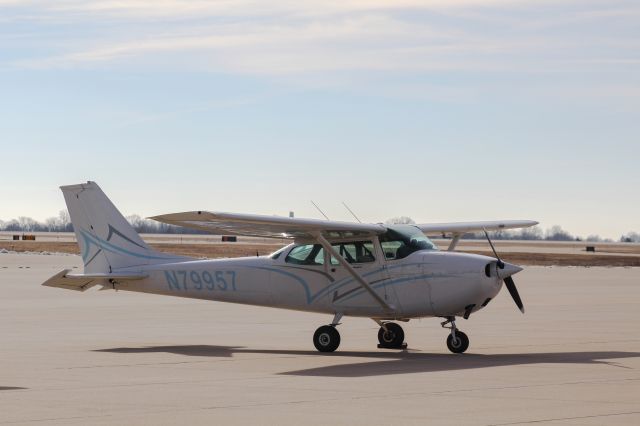 Cessna Skyhawk (N79957) - Spotted from the ramp during the cornhole tournament.