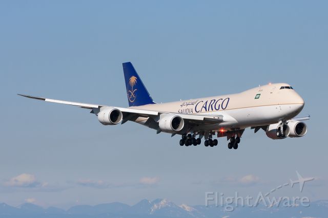 BOEING 747-8 (N5023Q) - First Saudia Cargo 747-8F landing at Paine Field after a test flight.