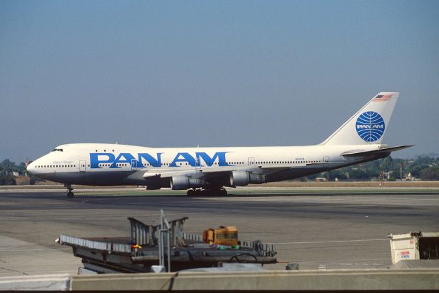 BOEING 747-100 (N659PA) - Taxing at KLAX Intl Airport on 1989/09/01