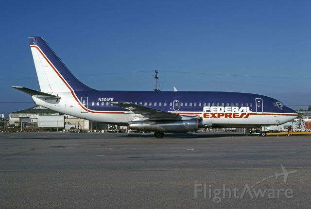 Boeing 737-200 (N201FE) - Very old FedEx 737-200C