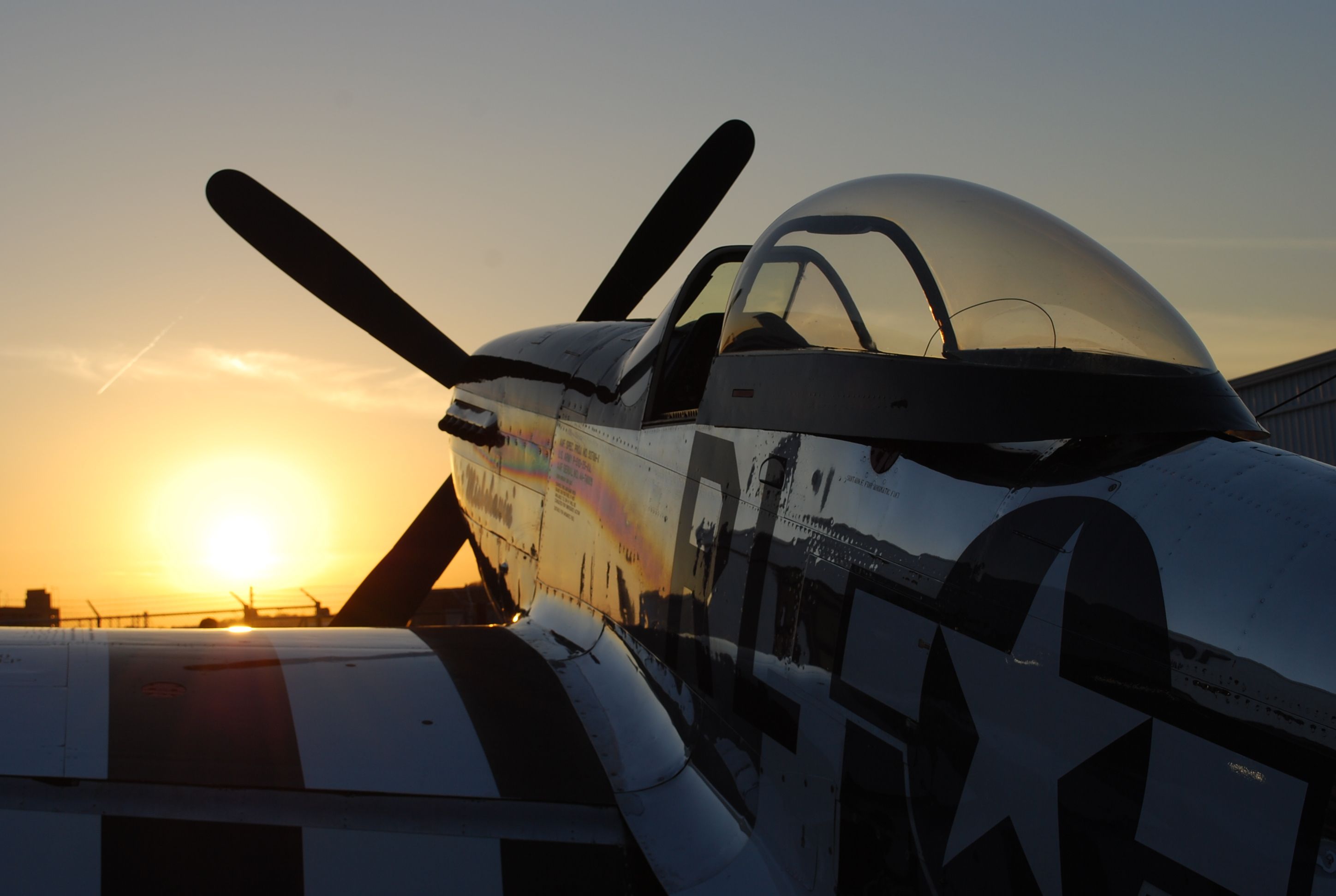 — — - P-51D resting after late afternoon flight in KBHM