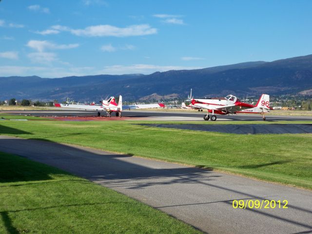 — — - PENTICTON REGIONAL AIRPORT CYYF - CESSNA AIR TRACTORS (4) FOR A FILL-UP - USED TO FIGHT FOREST FIRES.