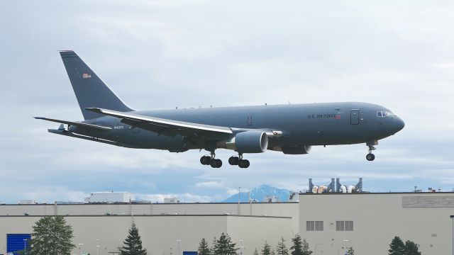 N462KC — - BOE462 from KBFI on final to Rwy 16R for a touch-n-go landing on 5.12.20. (11-46004 / KC-46A / ln 1069 / cn 41275).