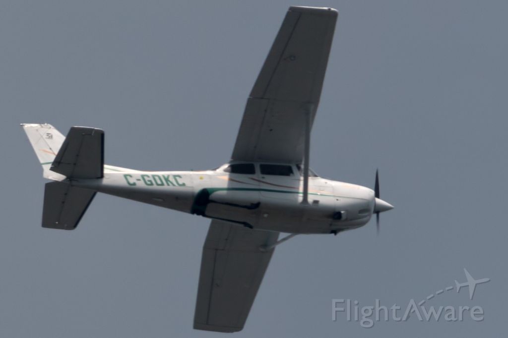 Cessna Cutlass RG (C-GDKC)