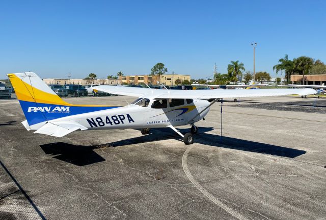 Cessna Skyhawk (N848PA)