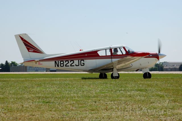 Piper PA-24 Comanche (N822JG)