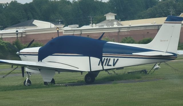 Beechcraft Bonanza (33) (N1LV) - Beech 35-C33A at Annapolis Lee Aiport 