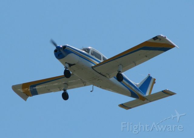 Beechcraft 19 Sport (N5994S) - Off of runway 32 at the Shreveport Downtown airport.