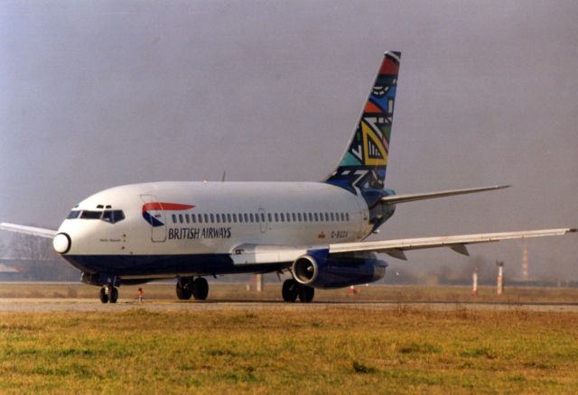 Boeing 737-200 (G-BGDA) - 1997